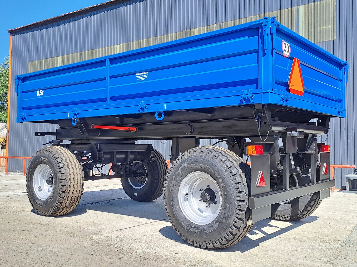 Прицеп тракторный самосвальный 2ПТС-6,5У
