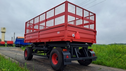 Прицеп тракторный самосвальный 2ПТС-10С