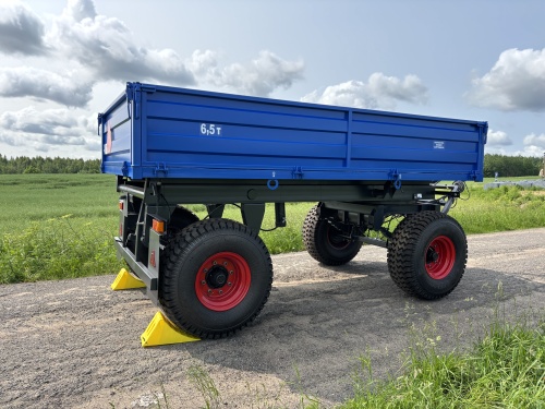 Прицеп тракторный самосвальный 2ПТС-6,5У