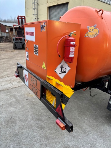 Полуприцеп-цистерна тракторный ТЗ-4,2